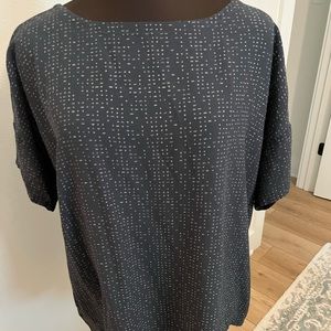Eileen Fisher sh slv pullover top.  Like new.  Med. Tencel and Viscose. Dk Gray